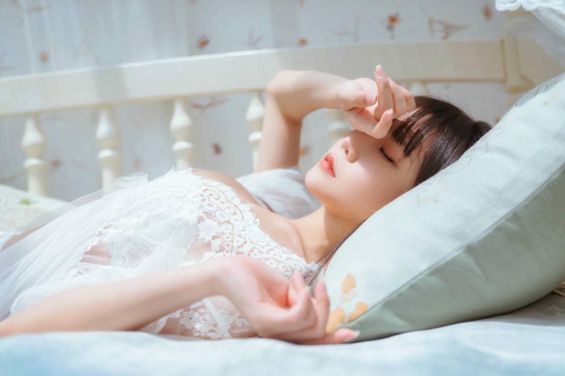 香草喵露露 NO.005 玻璃房少女