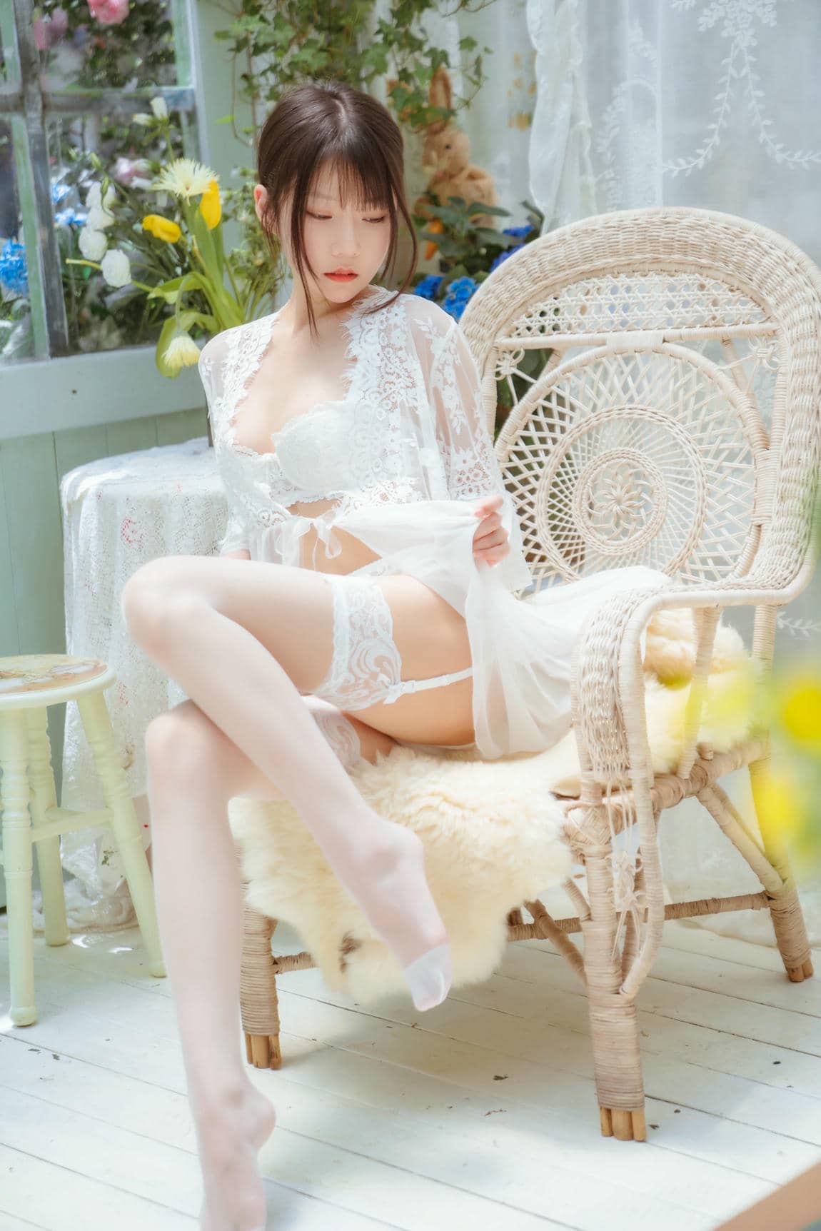 香草喵露露 NO.005 玻璃房少女