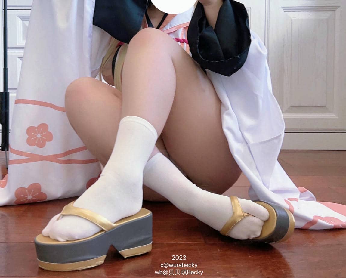 [贝贝琪Becky] 桑上果穗