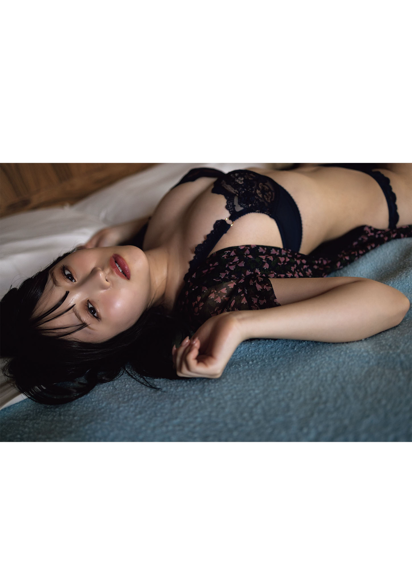 「Beautiful Bouquet」小野六花写真集