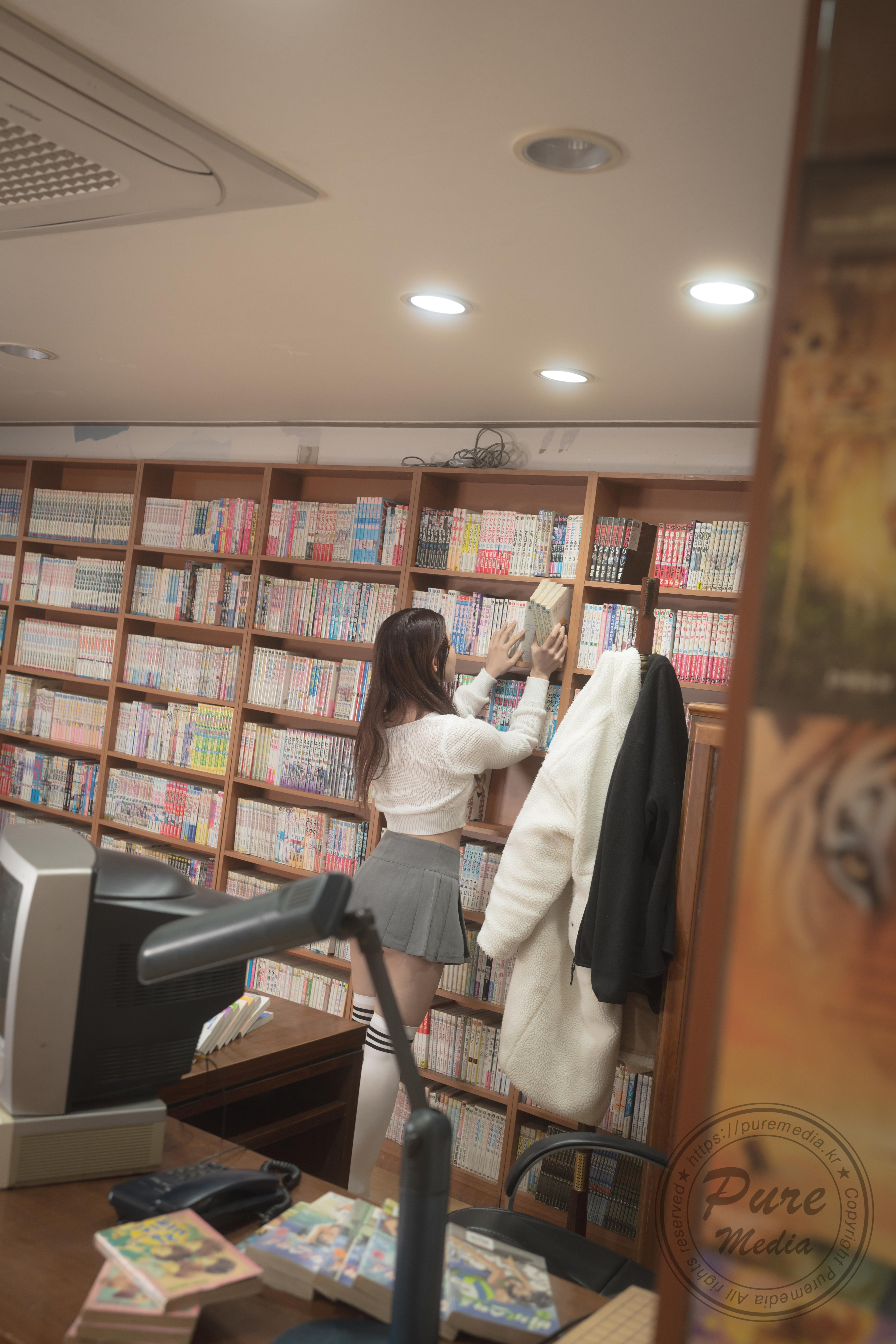 [Pure Media] Vol.273 Yeha (예하) - Dreaming With Library Girl