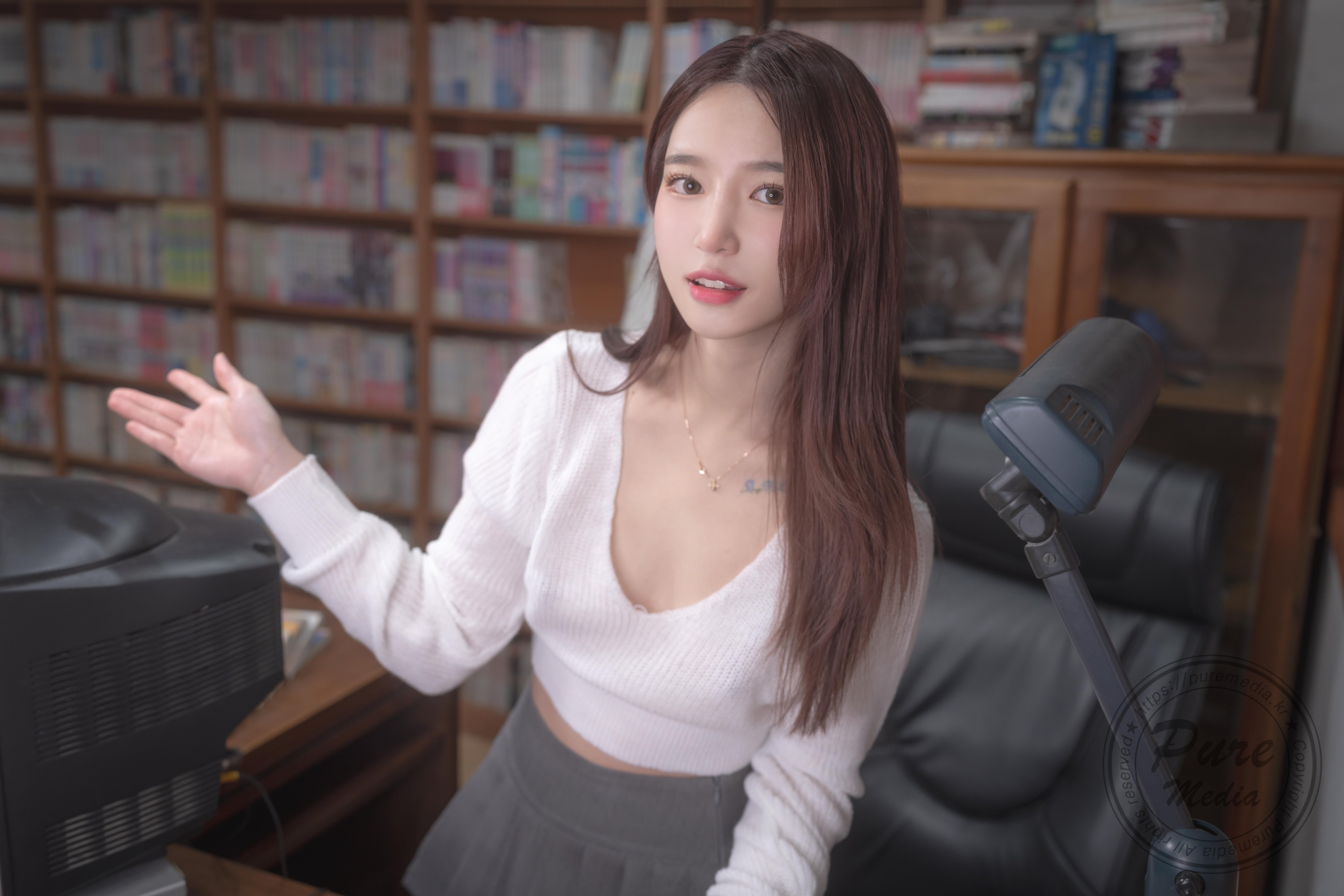 [Pure Media] Vol.273 Yeha (예하) - Dreaming With Library Girl