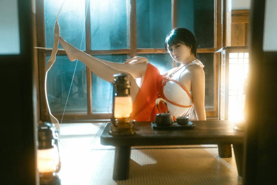 桜井宁宁 – 绳艺巫女