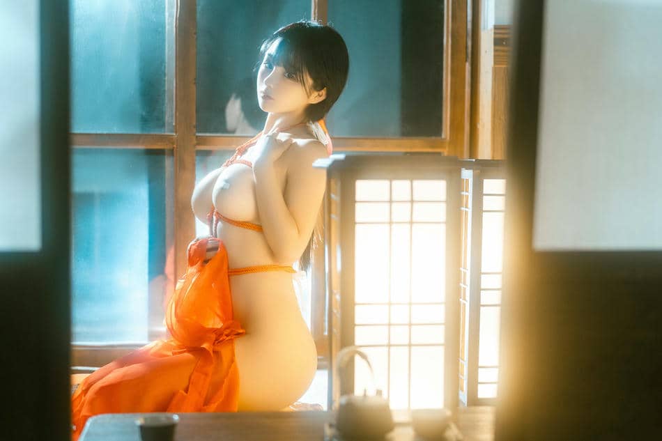 桜井宁宁 – 绳艺巫女