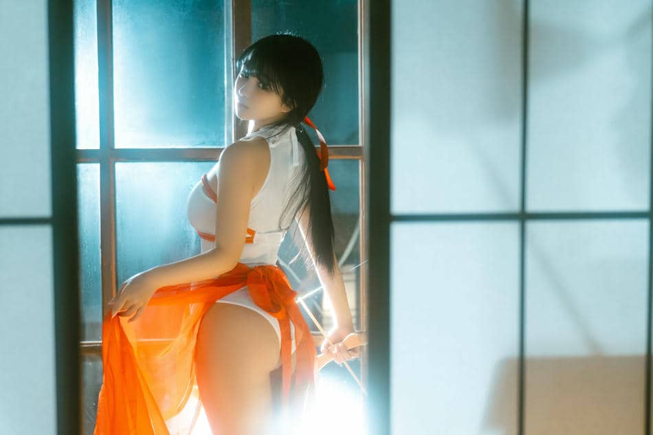 桜井宁宁 – 绳艺巫女