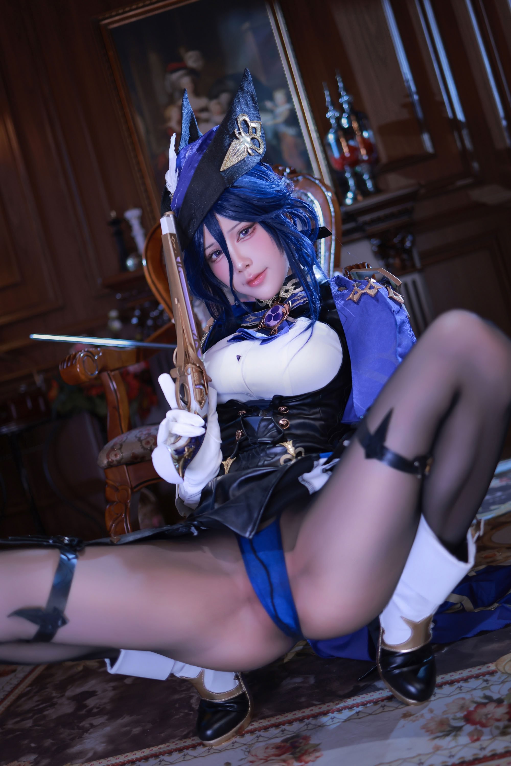水淼Aqua cosplay Clorinde - Genshin Impact