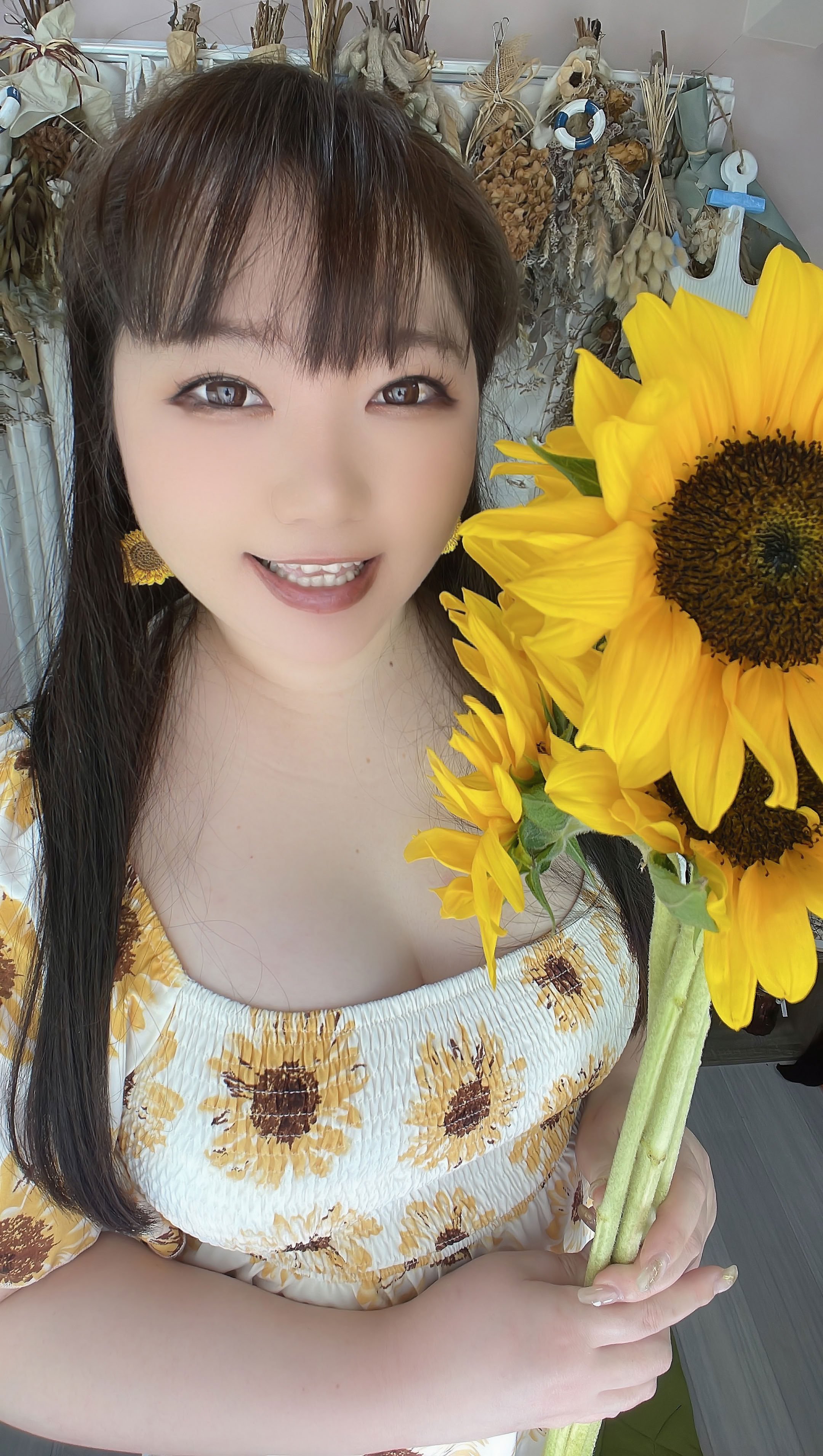 Higurashi Rin - 夏のデカケツえちえちおねぇさん