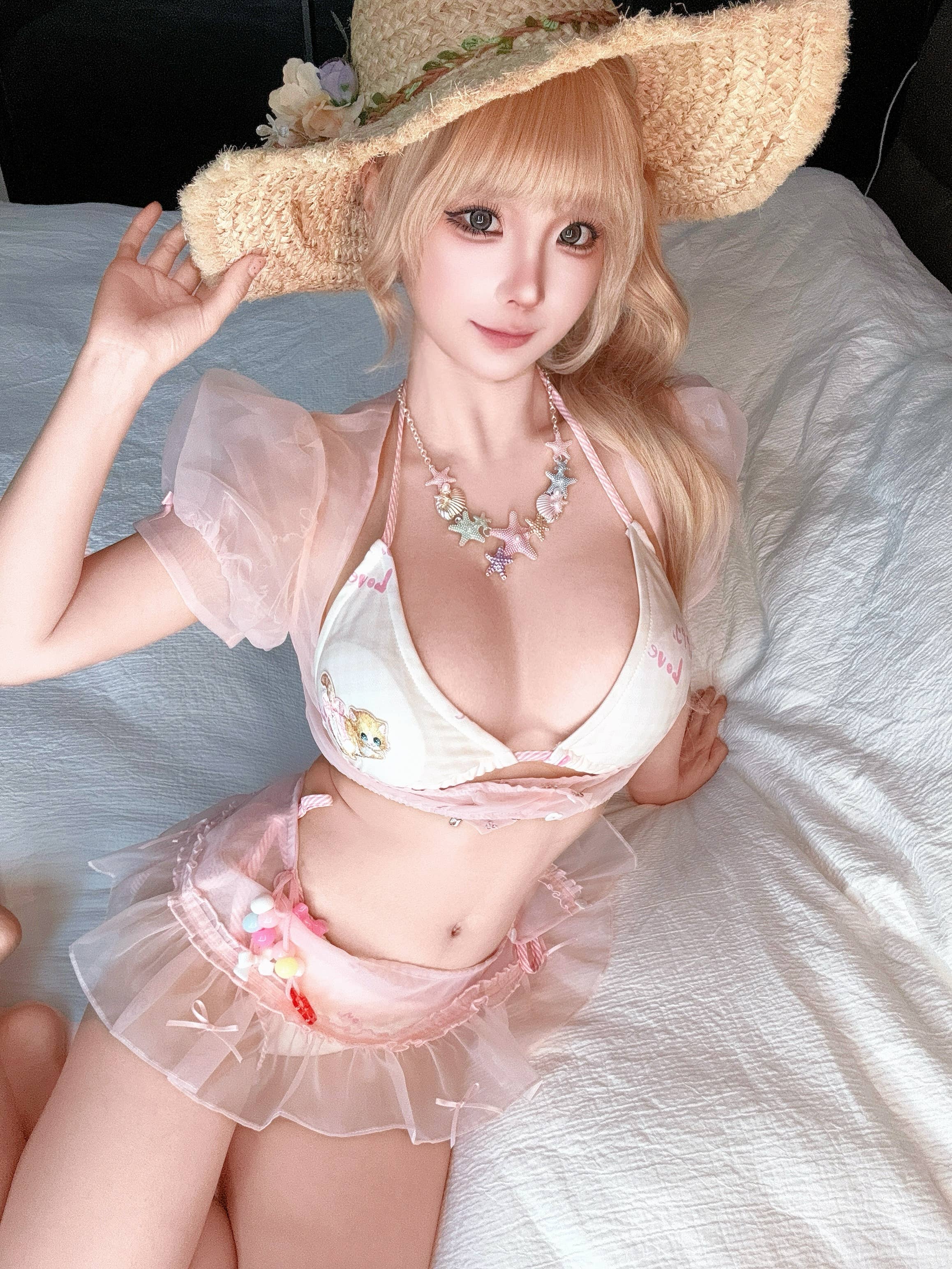 蠢沫沫 – 自拍3月 (4套)