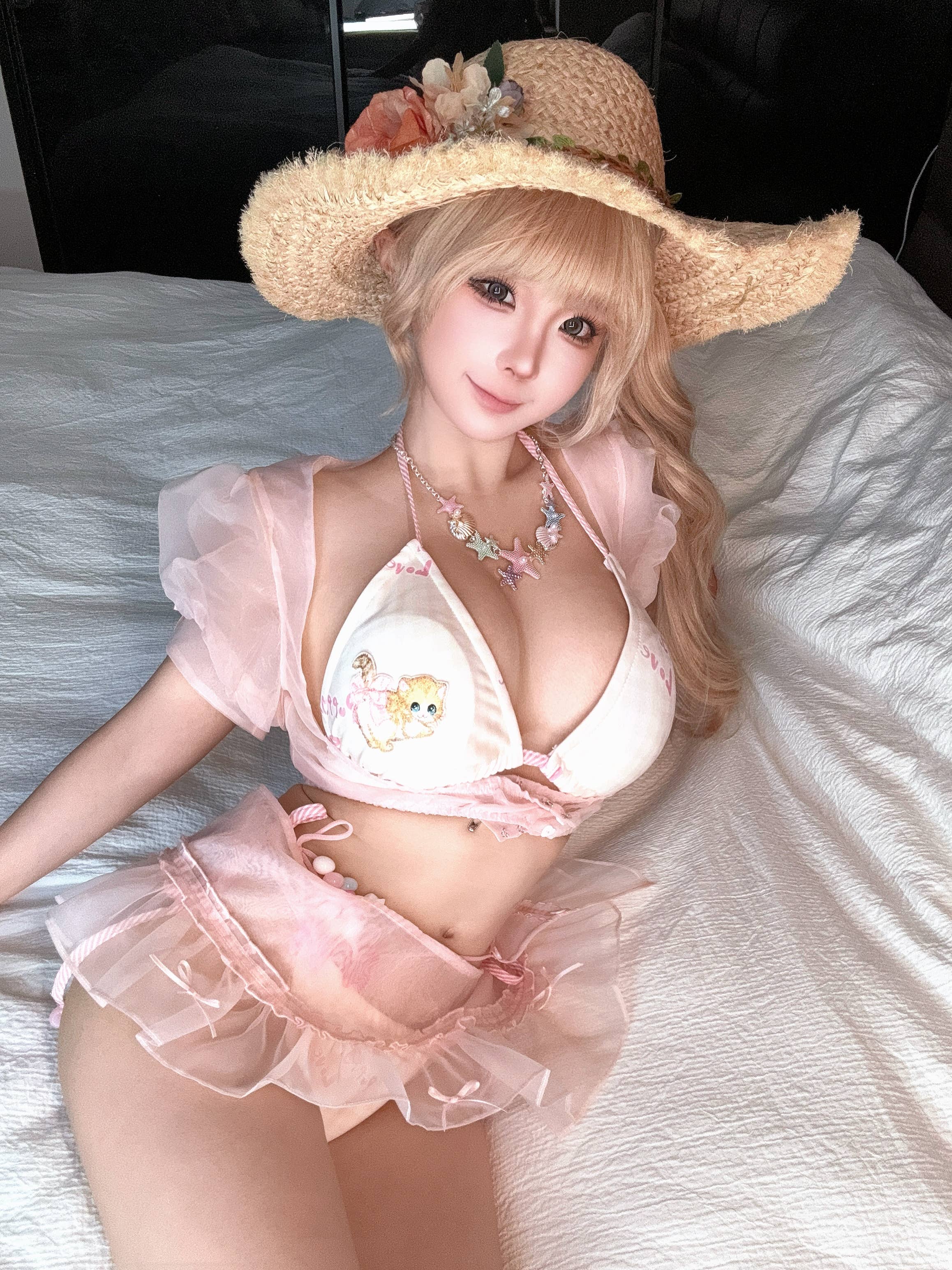 蠢沫沫 – 自拍3月 (4套)