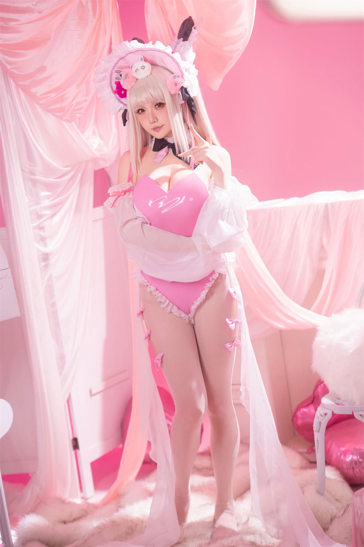 星之迟迟 哈尔福德兔女郎