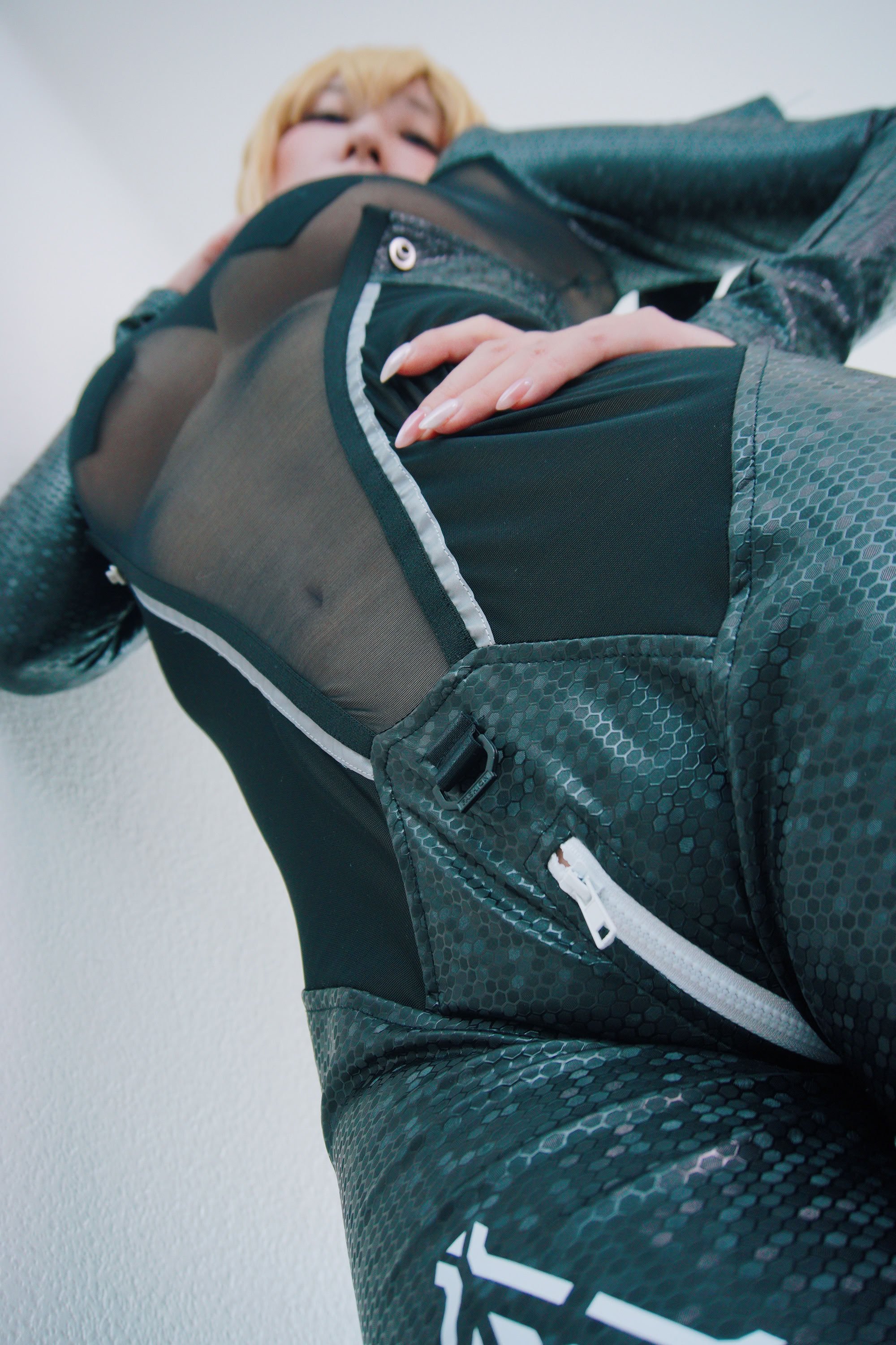 ゼンレスゾーンエロ・ファイル３ アストラ＆イヴリン