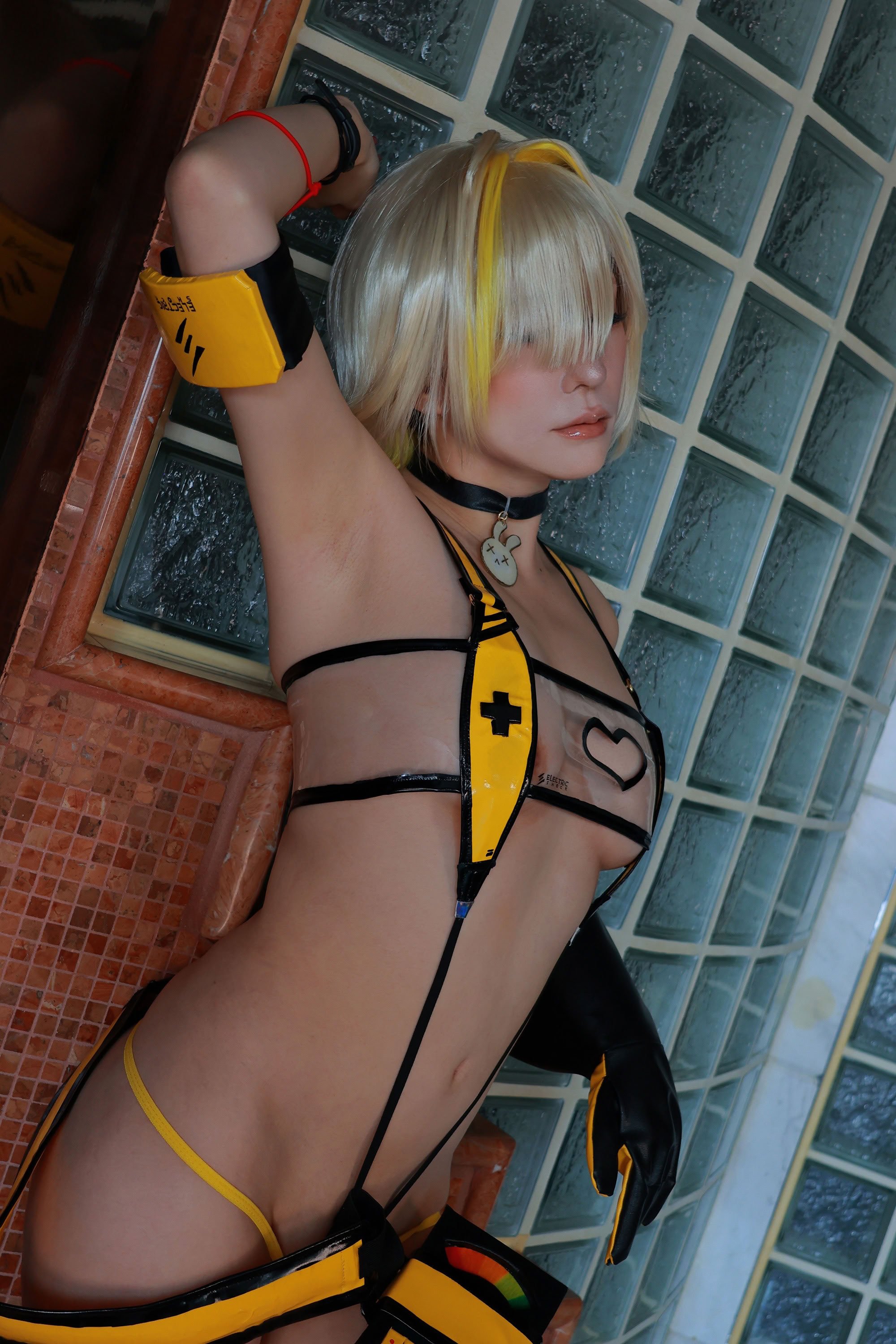 スケベの女神・メガミッケ4水着エレグ