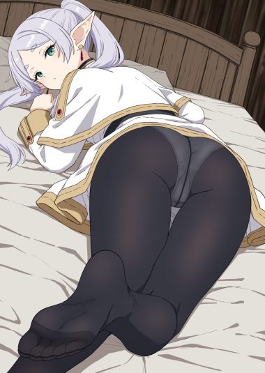 to bari sousou no frieren frieren ass dress elf feet pantsu pantyhose pointy ears see through skirt lift